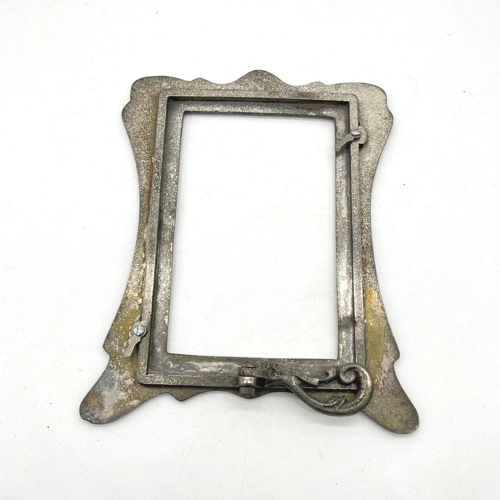 Vintage‎ Ornate Silver Tone Metal Picture Frame Art Nouveau Scrollwork 4x6